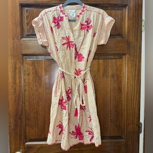 Elegant Floral Mini Dress in Pink and Cream